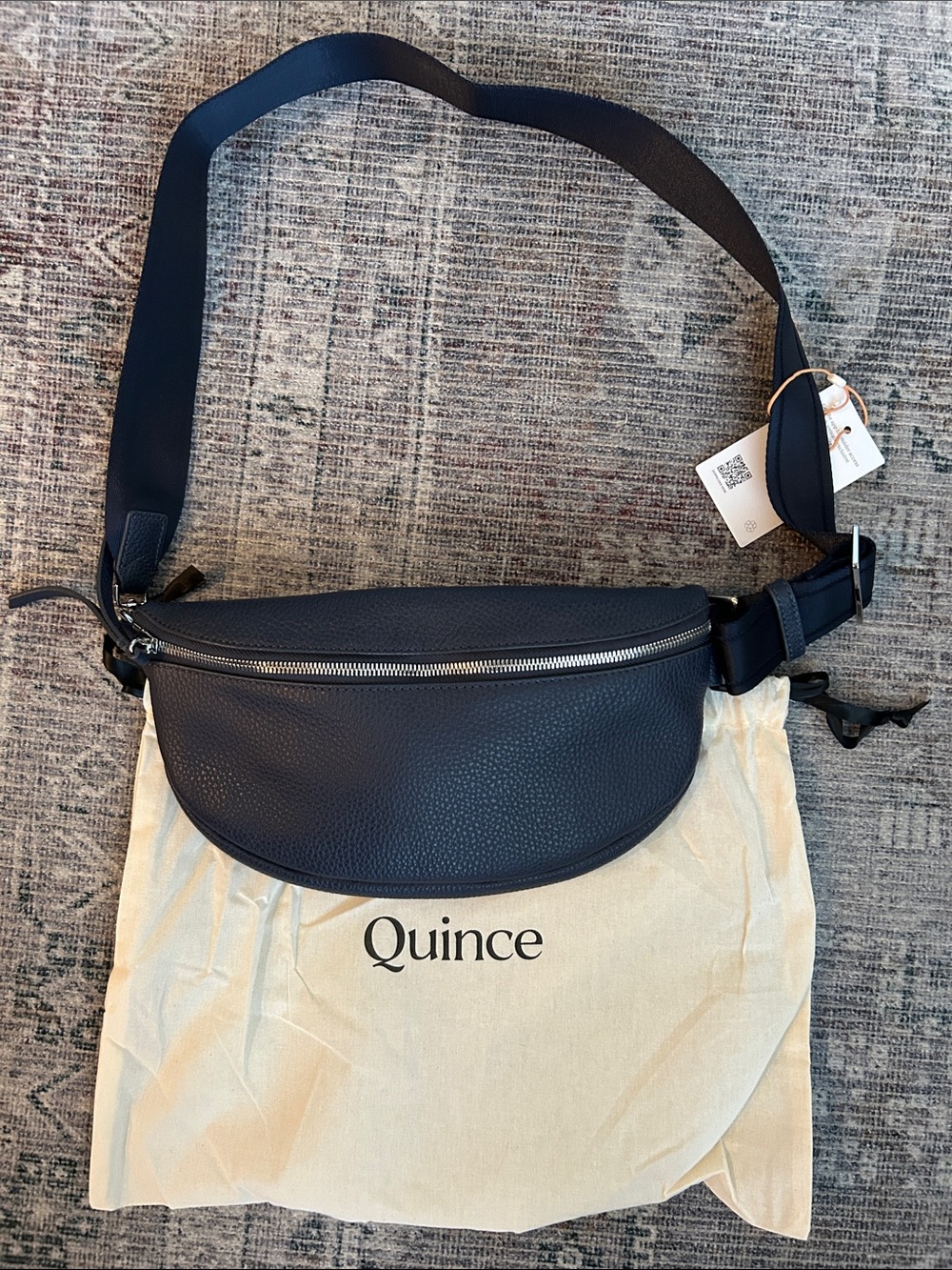 NWT Quince Leather Pebbled Navy Crossbody Bag